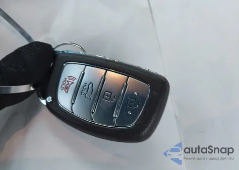 2014 Hyundai Elantra z USA, uszkodzony, nr VIN KMHDH6AH0EU024277